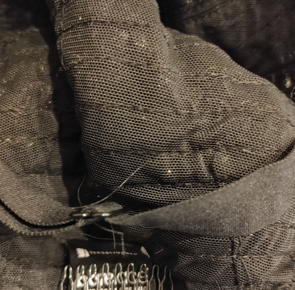 Sensationnel Bare Lace 13x6 Glueless Pre-plucked Dark Brown Long Wavy Wig - Picture 12 of 14